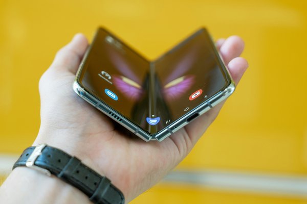 Comment activer et utiliser la fonctionnalité de partage sécurisé de fichiers sur un Samsung Galaxy Z Fold 3 ?